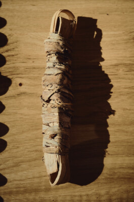 diagana-spa-design-portrait-spa-accessory-light-shadow